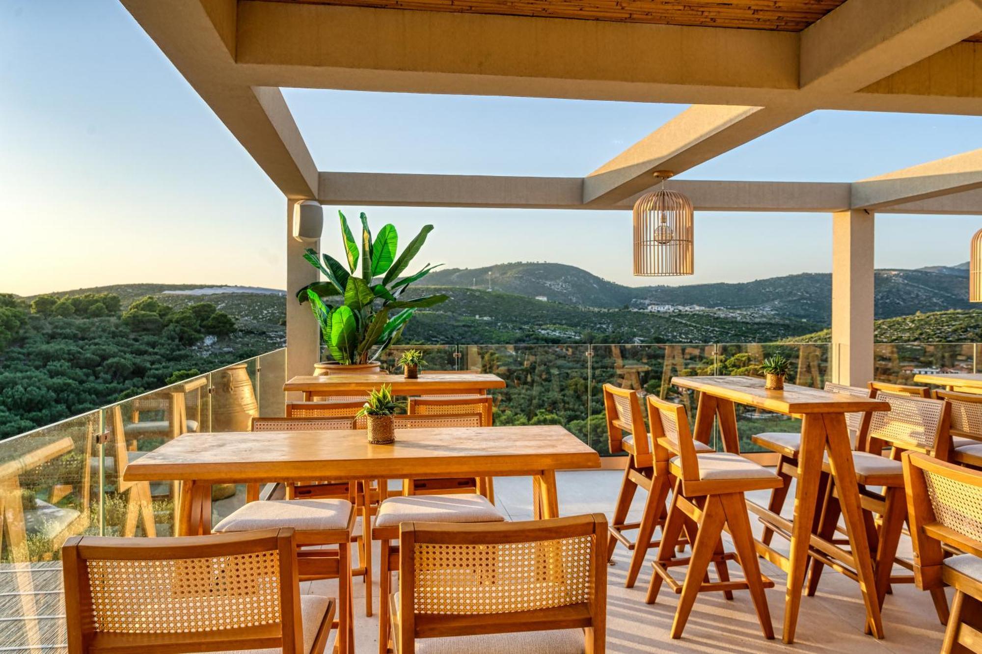 Myzith Luxury Suites Keri ภายนอก รูปภาพ