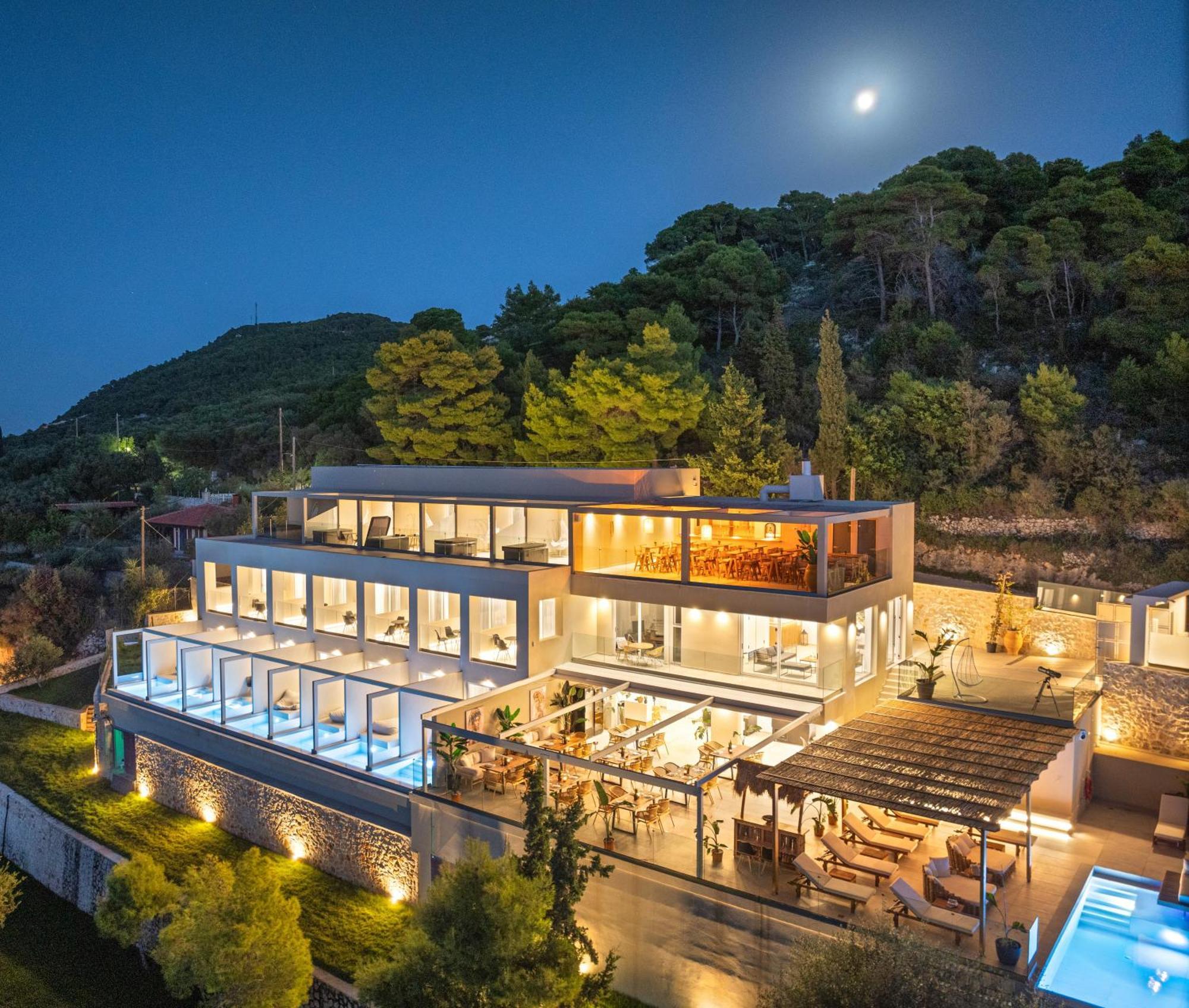 Myzith Luxury Suites Keri ภายนอก รูปภาพ