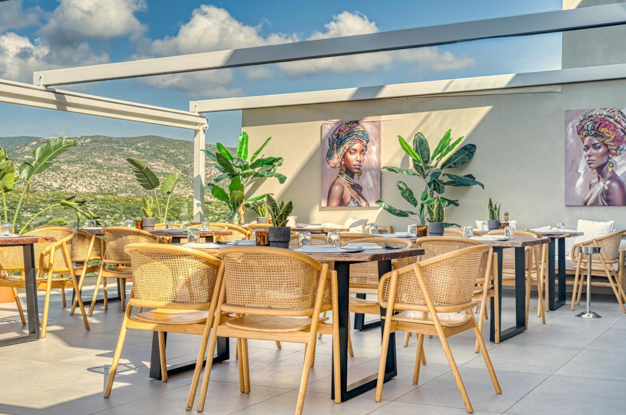Myzith Luxury Suites Keri ภายนอก รูปภาพ